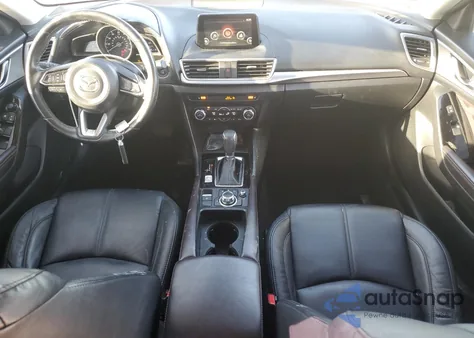 2017 Mazda 3 Touring z USA, uszkodzony, nr VIN 3MZBN1V77HM107199